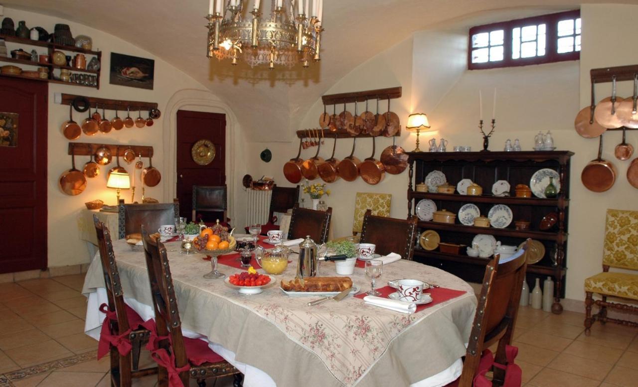 Chateau Royal De Saint-Saturnin ร้านอาหาร รูปภาพ